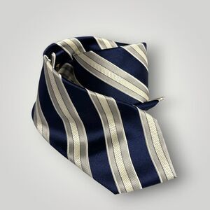 DONALD J. TRUMP Silk Tie Striped 100% Silk Necktie Blue/Navy/Gray